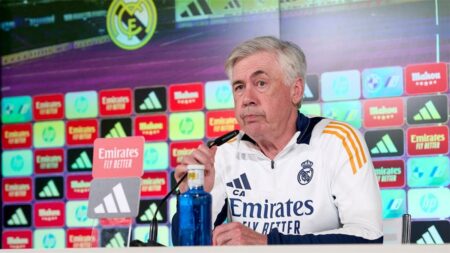 أنشيلوتي يعلن موقف مبابي من مباراة برشلونة.. ويؤكد: ريال مدريد ليس ضحية لهذه الدرجة