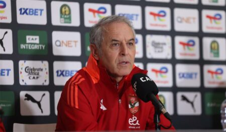 وكيله: مدرب ريال مدريد الأسبق يُرحب بقيادة الأهلي خلفًا لـ كولر