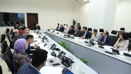 "الصحة" تواصل اجتماعات اللجنة المشكلة لمتابعة خطة استقبال مصابي غزة