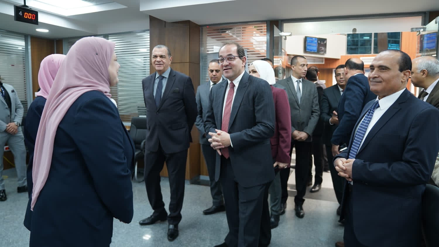 وزير المالية يتابع ميدانيًا تطبيق «حزمة التسهيلات» بالمراكز والمأموريات الضريبية 10 وزير المالية يتابع ميدانيًا تطبيق «حزمة التسهيلات» بالمراكز والمأموريات الضريبية