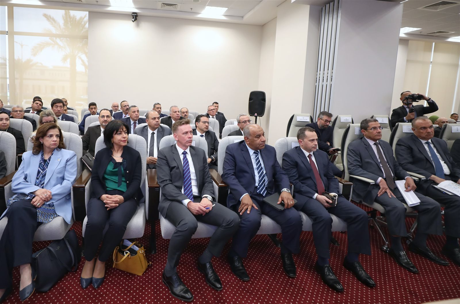 زيادة الإنتاج يجعل الدولة قادرة على تلبية احتياجات مواطنيها من الطاقة 1 زيادة الإنتاج يجعل الدولة قادرة على تلبية احتياجات مواطنيها من الطاقة