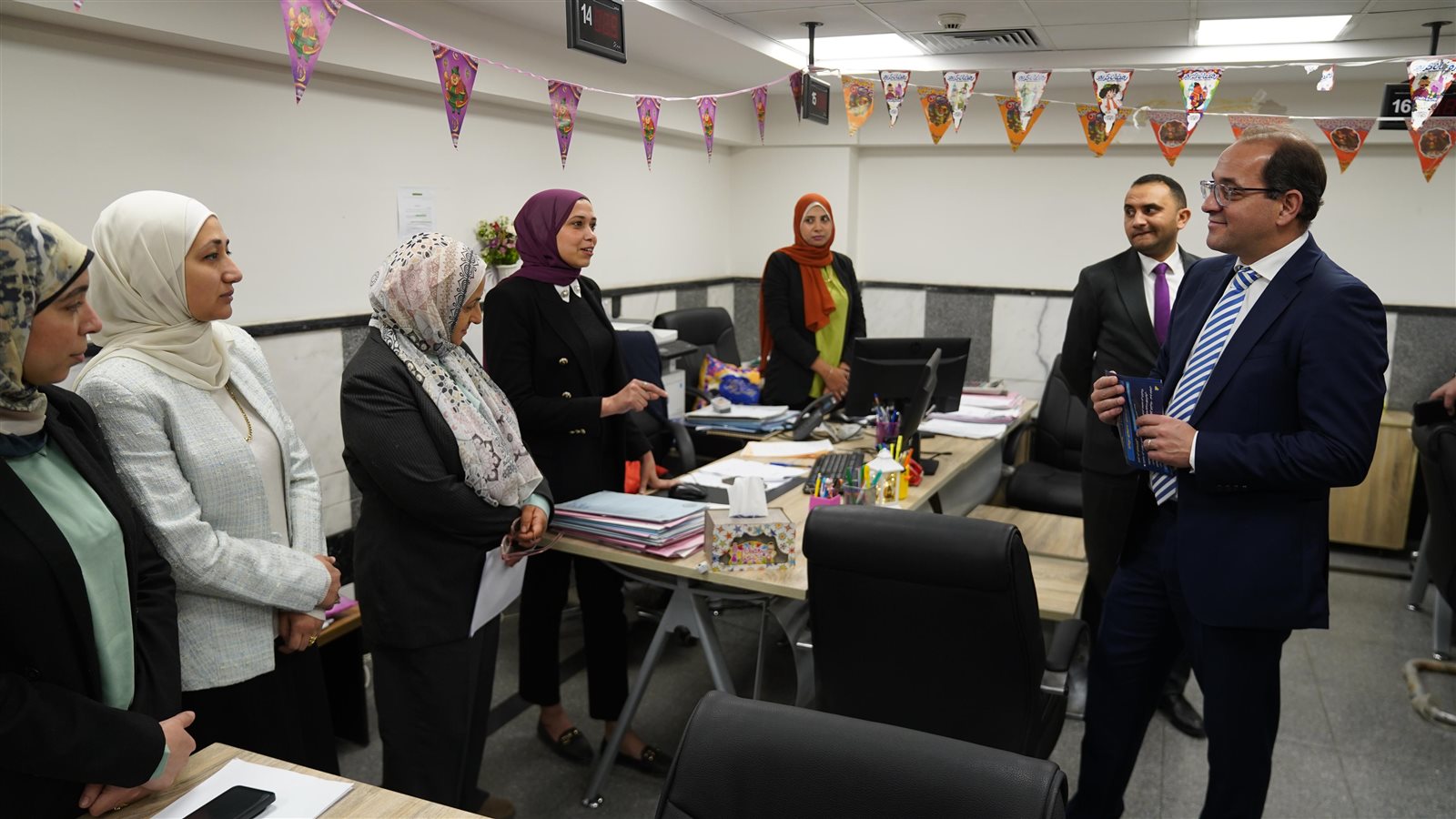 وزير المالية يتابع ميدانيًا تطبيق «حزمة التسهيلات» بالمراكز والمأموريات الضريبية 3 وزير المالية يتابع ميدانيًا تطبيق «حزمة التسهيلات» بالمراكز والمأموريات الضريبية