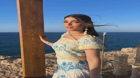 10 معلومات عن ليلى أحمد زاهر.. أحدث عروس في الوسط الفني