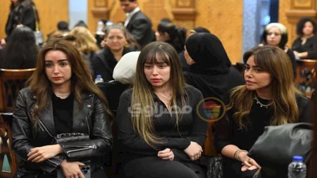 بحضور نجوم الفن ومشاهير.. 25 صورة من عزاء سليمان عيد