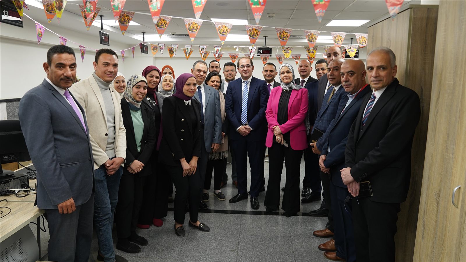 وزير المالية يتابع ميدانيًا تطبيق «حزمة التسهيلات» بالمراكز والمأموريات الضريبية 2 وزير المالية يتابع ميدانيًا تطبيق «حزمة التسهيلات» بالمراكز والمأموريات الضريبية