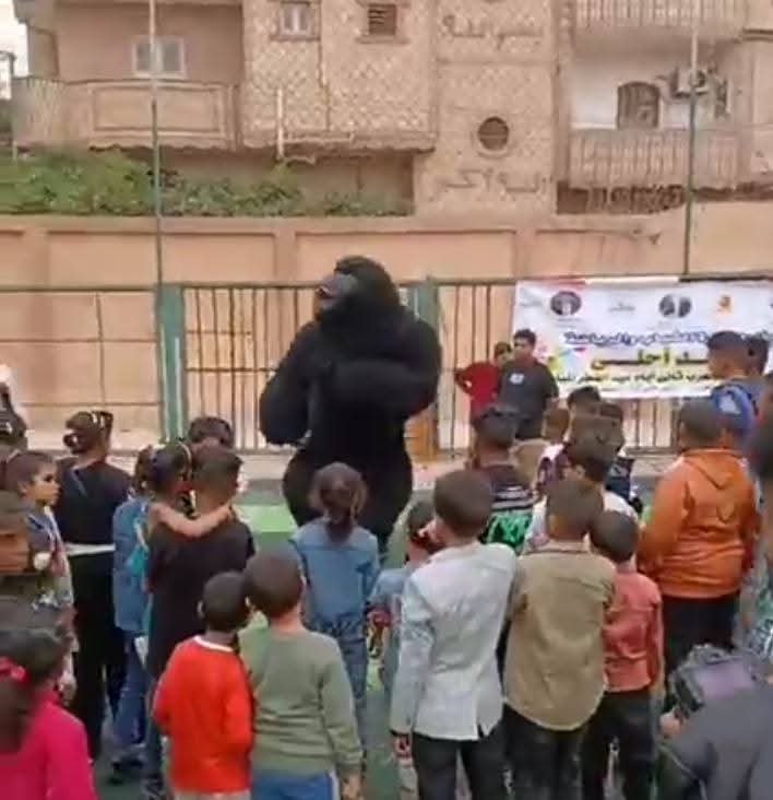 عروض ترفيهية واستعراضية.. أهالي الجيزة يقضون ثاني أيام عيد الفطر بمراكز الشباب 4 عروض ترفيهية واستعراضية.. أهالي الجيزة يقضون ثاني أيام عيد الفطر بمراكز الشباب