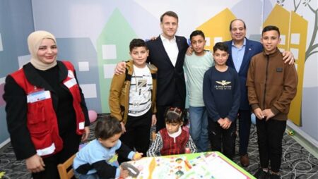 السيسي: موقفنا راسخ في دعم الفلسطينيين و نبذل جهودًا لوقف إطلاق النار
