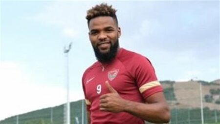 وفاة غامضة لبوبيندزا في الصين تربك شكوى الزمالك لدى "فيفا"