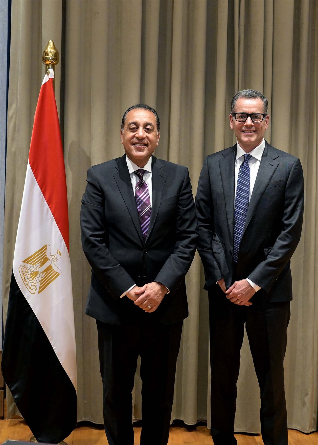 أخبار مصر اليوم.. نتائج زيارة الرئيس الفرنسي وتعزيز التعاون مع ألمانيا وملفات اقتصادية وحكومية هامة 4 أخبار مصر اليوم.. نتائج زيارة الرئيس الفرنسي وتعزيز التعاون مع ألمانيا وملفات اقتصادية وحكومية هامة