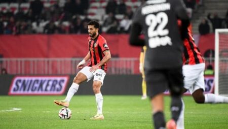 في غياب محمد عبد المنعم.. نيس يتعادل مع ستراسبورج بالدوري الفرنسي