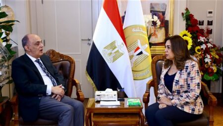 وزيرة التنمية المحلية: المشروعات الصغيرة والمتوسطة تخلق بيئة استثمارية مستدامة