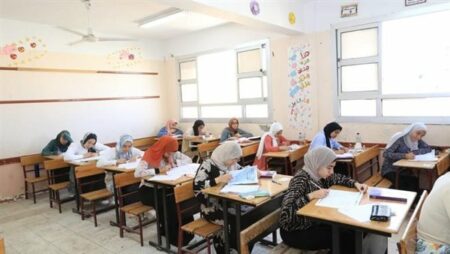 جدول امتحانات أبريل لصفوف النقل 2025 بمحافظة الجيزة