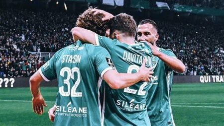 سانت إيتيان يفوز على ليون في الدوري الفرنسي