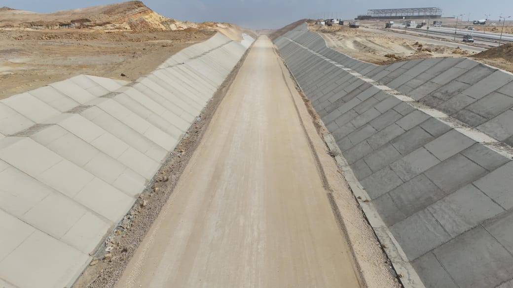 بالصور.. أعمال تنفيذ مشروع خط سكة حديد "الروبيكى/العاشر من رمضان/بلبيس"