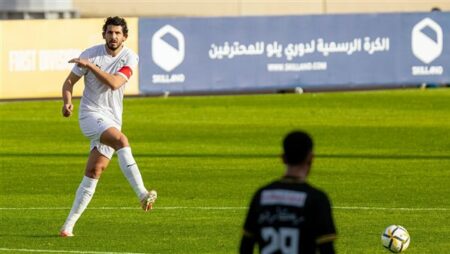 أحمد حجازي يقود تشكيل نيوم ضد العربي في دوري "يلو"