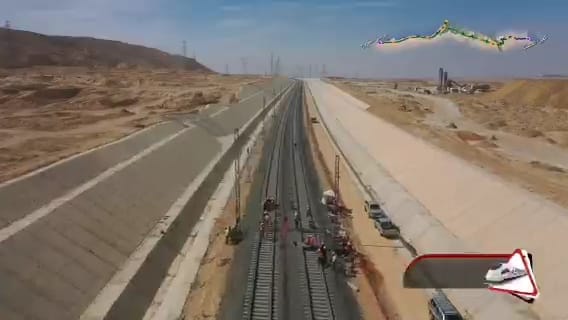 بالصور.. أعمال تركيب القضبان بمشروع الخط الأول من شبكة القطار الكهربائي السريع 5 بالصور.. أعمال تركيب القضبان بمشروع الخط الأول من شبكة القطار الكهربائي السريع