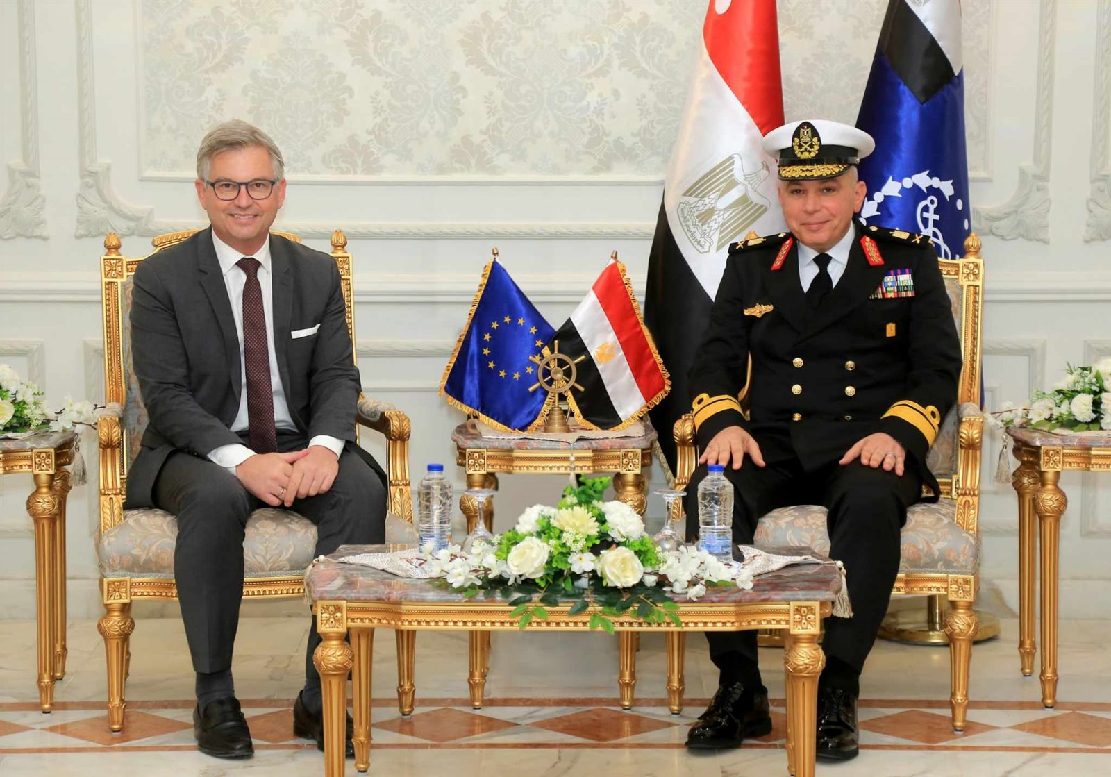 الاتحاد الأوروبى يسلم مصر لنشات بحث وإنقاذ من طراز (SAR-1700).. صور 3 الاتحاد الأوروبى يسلم مصر لنشات بحث وإنقاذ من طراز (SAR-1700).. صور