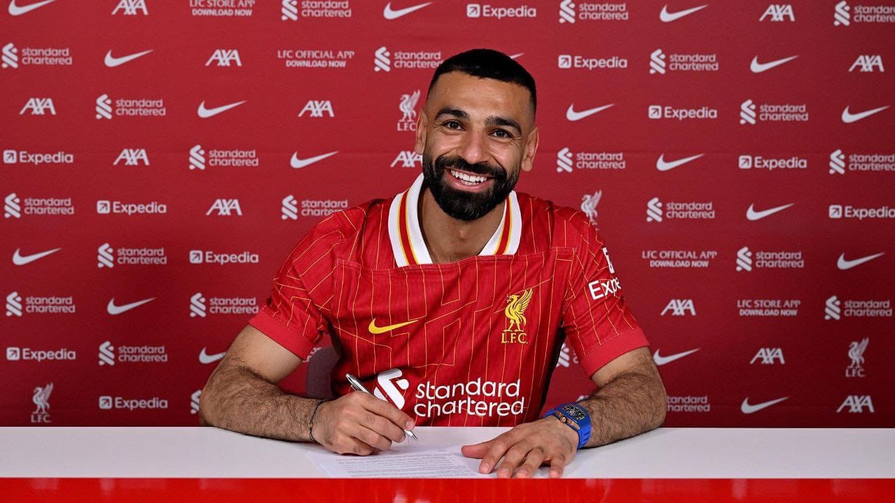فيلم تسجيلي من قرية محمد صلاح بعد تجديد عقده مع ليفربول.. فيديو 1 فيلم تسجيلي من قرية محمد صلاح بعد تجديد عقده مع ليفربول.. فيديو