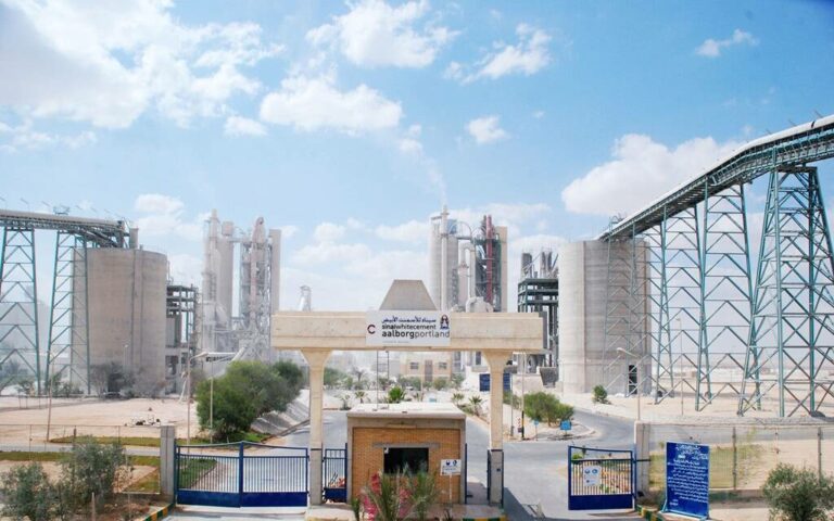 البورصة تفحص مستندات زياد رأسمال أسمنت سيناء إلى 10 مليار جنيه