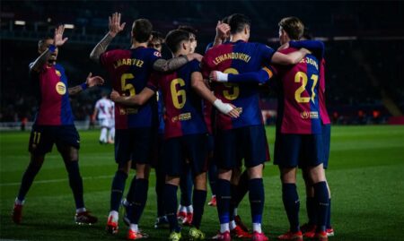 أولوية في الصيف.. جوارديولا يضع عينه على لاعب برشلونة