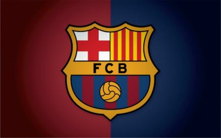 برشلونة يعلن خضوع لاعبه لعملية جراحية.. ومدة غياب طويلة