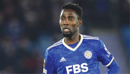 نديدي يختار أفضل لاعبي إفريقيا في الدوري الإنجليزي.. محمد صلاح ليس الأول