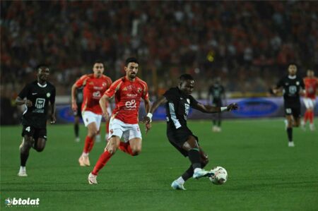 فيديو | وسام أبو علي يُنقذ الأهلي بفوز قاتل على البنك الأهلي ويواصل الانفراد بصدارة الدوري