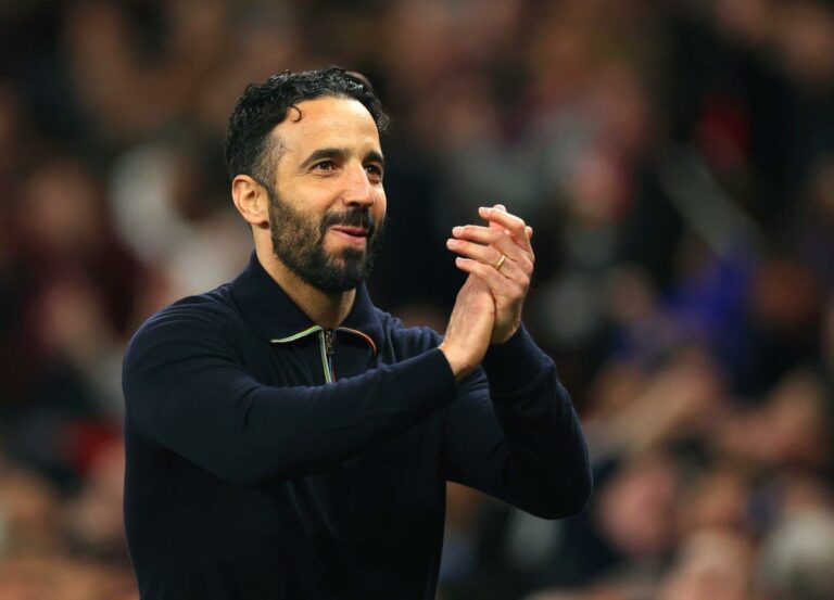 مانشستر يونايتد يقترب من حسم أولى صفقاته الصيفية