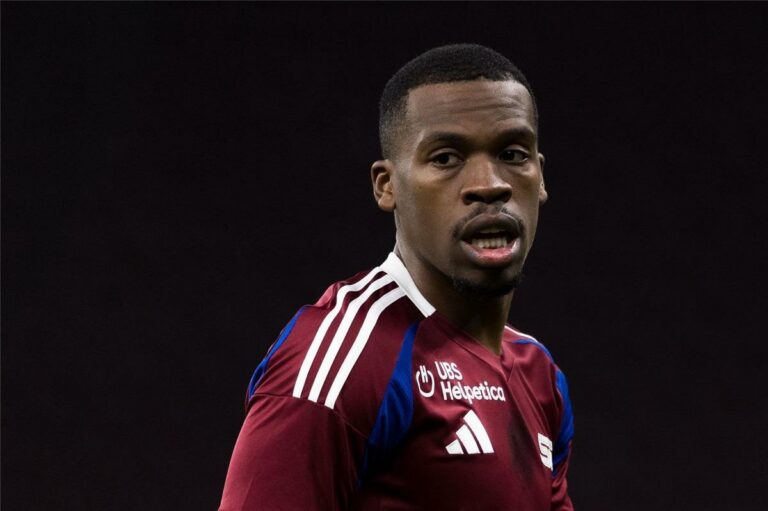 بعد ارتباطه بـ الأهلي والزمالك.. كوتيسا ينضم إلى ناديه الجديد في صفقة انتقال حر