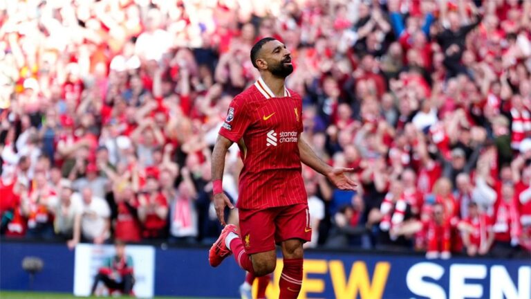 محمد صلاح: لست مغرورًا ولكني الأفضل.. هذا الموسم الأعظم لي والكرة الذهبية خارج يدي