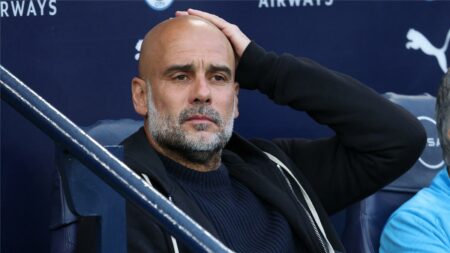 جوارديولا يستبعد لاعب مانشستر سيتي من مباراة فولهام المصيرية.. وشكوك حول مستقبله