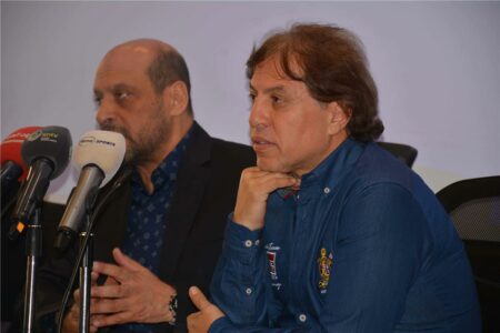 ثروت سويلم يوضح حقيقة تأجيل مباراة بيراميدز وسيراميكا.. ويصرح: لن نسمح بتحويل الدوري إلى مدارس