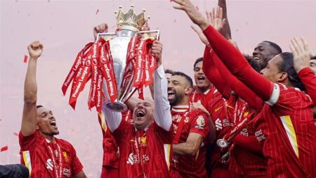 لاعب ليفربول يثير القلق حول مستقبله: كل ما قيل عن تجديد عقدي زائف