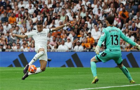 فيديو | مبابي يسجل هدف ريال مدريد الأول أمام ريال سوسيداد