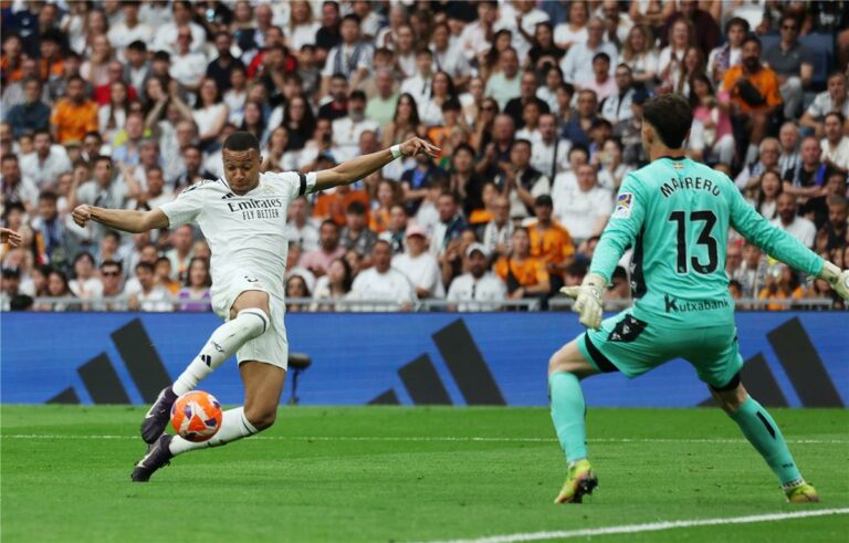 فيديو | مبابي يسجل هدف ريال مدريد الأول أمام ريال سوسيداد