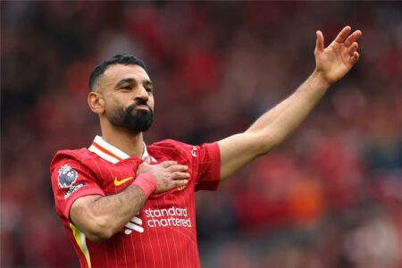 بتصويت الجماهير.. محمد صلاح يزين التشكيل المثالي لـ الدوري الإنجليزي 202425