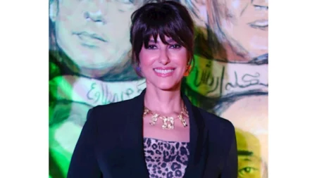 حنان مطاوع بعد تكريمها في المهرجان العالمي للمسرح: "أعتز به من كل قلبي"