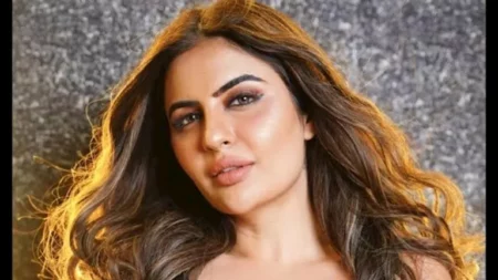 10 صور لـ أغرب إطلالة في ختام مهرجان كان السينمائي
