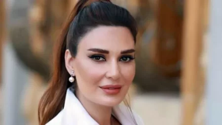 فستان بدون بطانة.. سيرين عبدالنور تنشر جلسة تصوير جديدة