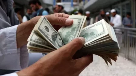 سعر الدولار مقابل الجنيه المصري اليوم الاثنين 16-6-2025