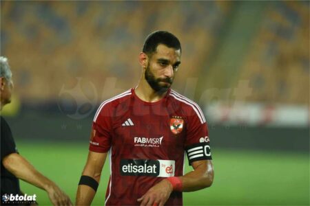 رسميًا | بعد معلول.. الأهلي يعلن رحيل عمرو السولية