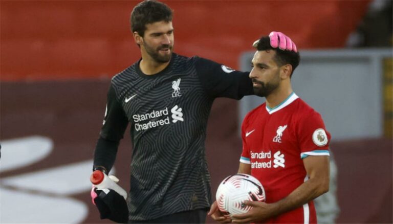 أليسون: محمد صلاح احتفل بهدفي بطريقة مختلفة لم أشاهدها من قبل.. وأدافع عن 60 ألف شخص