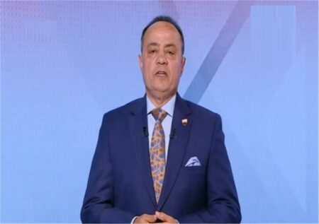 أتوقع أي شيء الآن.. طارق يحيى يحذر من انتقال لاعب الزمالك السابق إلى الأهلي