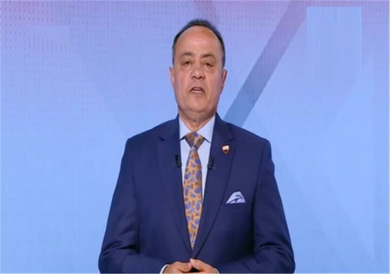 أتوقع أي شيء الآن.. طارق يحيى يحذر من انتقال لاعب الزمالك السابق إلى الأهلي
