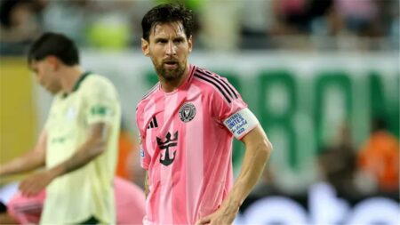 بالأرقام | بعد 5 سنوات.. برشلونة يُنهي ديونه مع ميسي