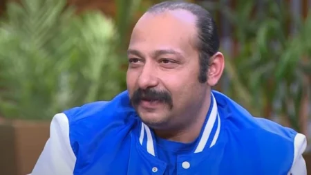محمد ثروت ينشر صورة مع محمد صلاح ويعلق: "الحلوين بزيادة"