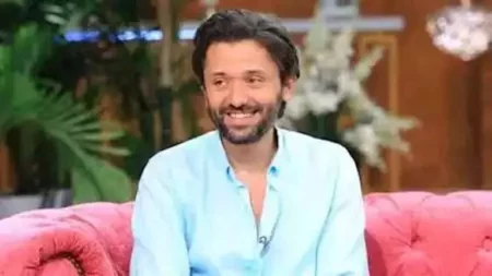 كريم محمود عبدالعزيز يروج لمسلسله الجديد "مملكة الحرير" وشقيقه يعلق