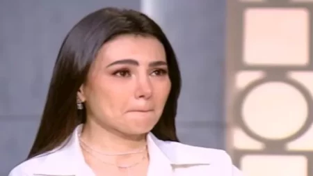 بـ"شورت قصير".. أحدث جلسة تصوير جريئة لـ دينا فؤاد والجمهور يعلق