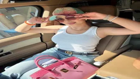 بإطلالة صيفية.. أحدث ظهور لـ نسرين طافش والجمهور يغازلها (صور)