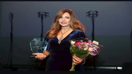 "من أجمل الأماكن اللي شفتها".. ليلى علوي توثق رحلتها في هولندا